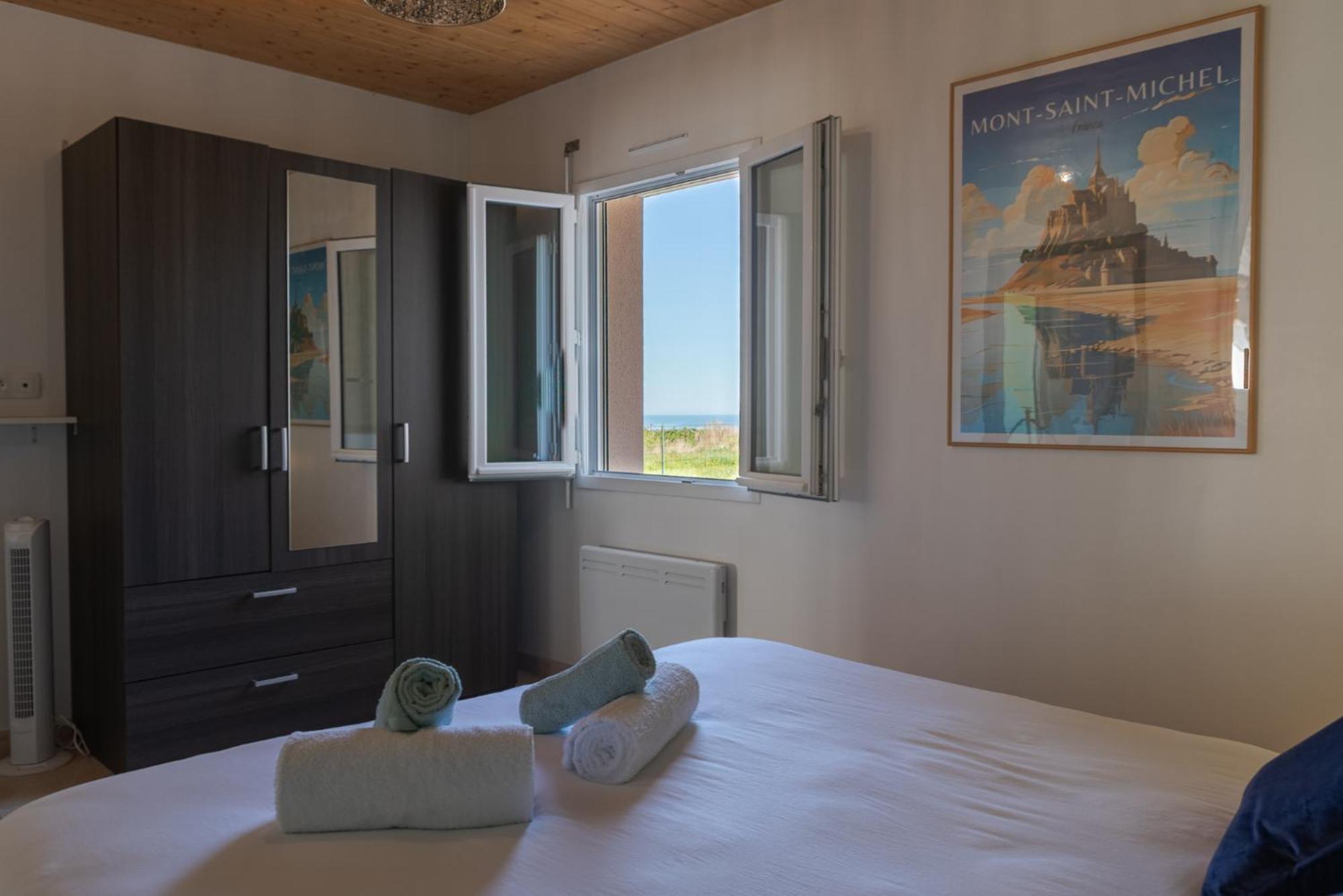 Vue Mt-St-Michel, Elegance, Calme Et Baby-Foot Bonzini Villa Dragey Bagian luar foto